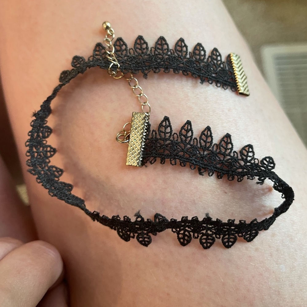 Gorgeous Black Threaded Choker - image 7